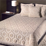 ��������� ��������� Claire, Piskatekstil, ����������