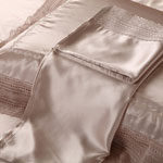 ���������� ����� �� ����� Shangrila, Laroche ������� 